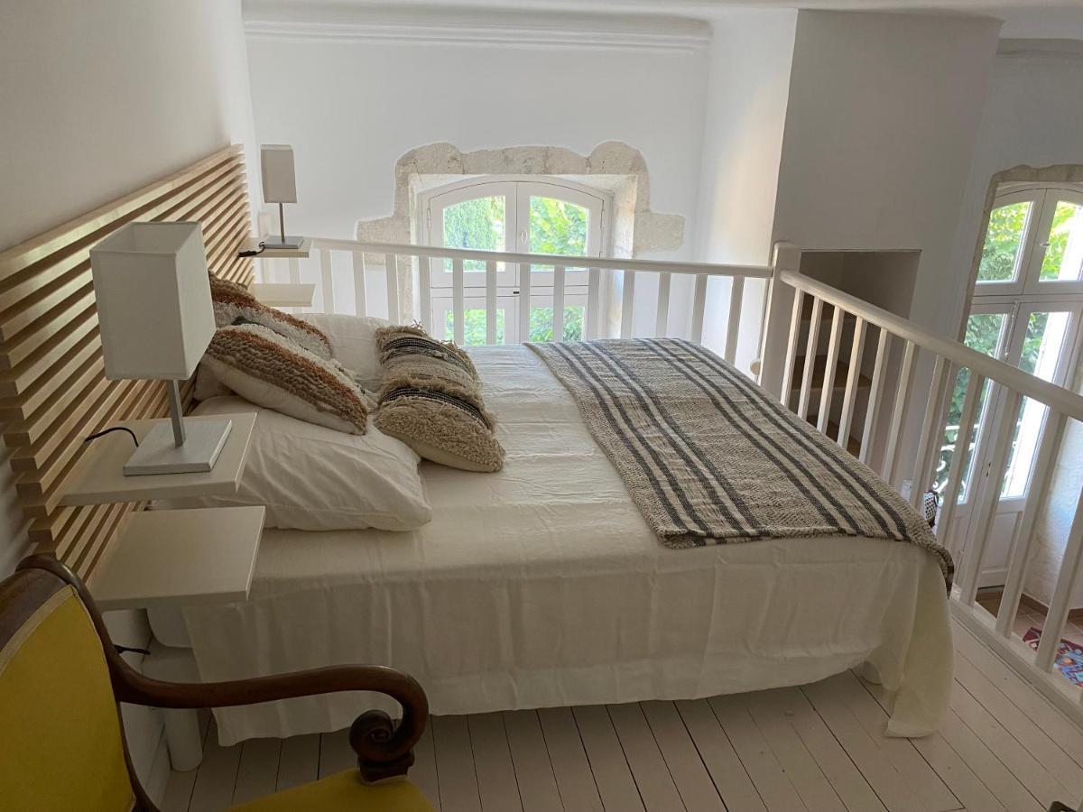 Duplex De Charme Daire Villeneuve-lès-Avignon Dış mekan fotoğraf